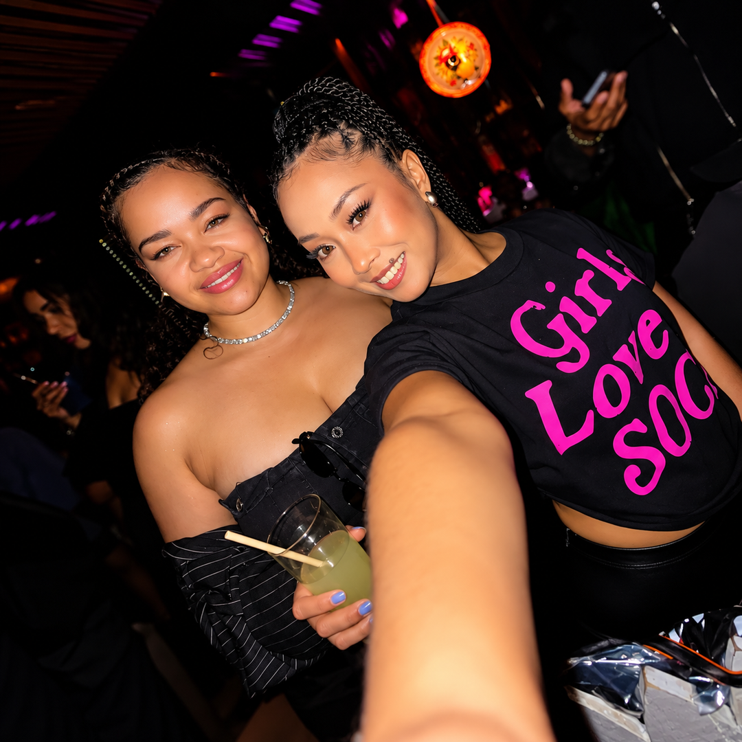 Girls Love Soca Boxy Crop (Black)